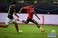 华体会体育赛事直播-包含上海上港2-1胜重庆力帆新赛季中超收获首胜的词条