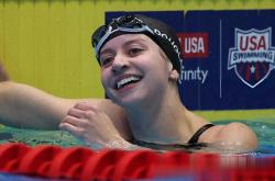 华体会APP下载-美国运动员刷新纪录，夺取冠军