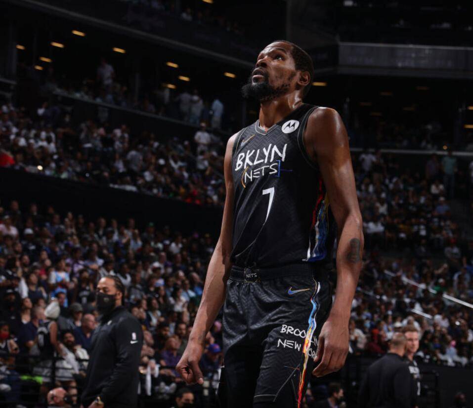 篮网轻取国王，杜兰特32分