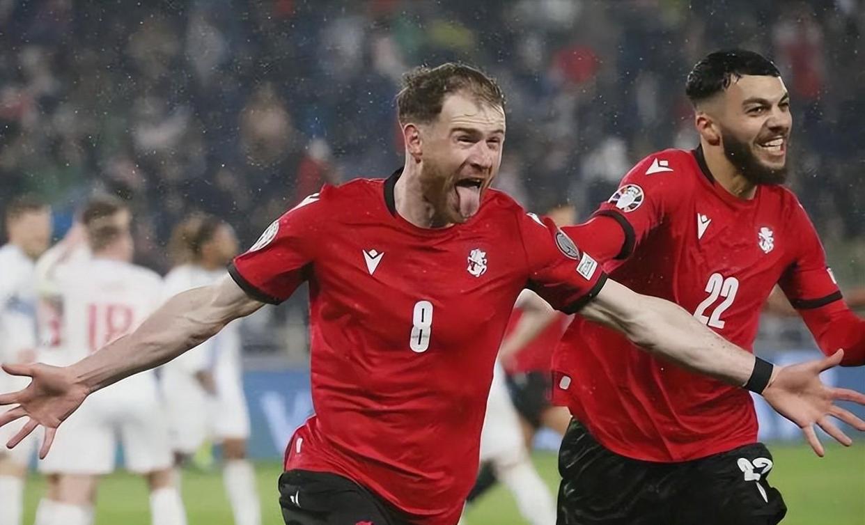 激战继续,欧国联小组赛胜负难料 激战继续,欧国联小组赛胜负难料